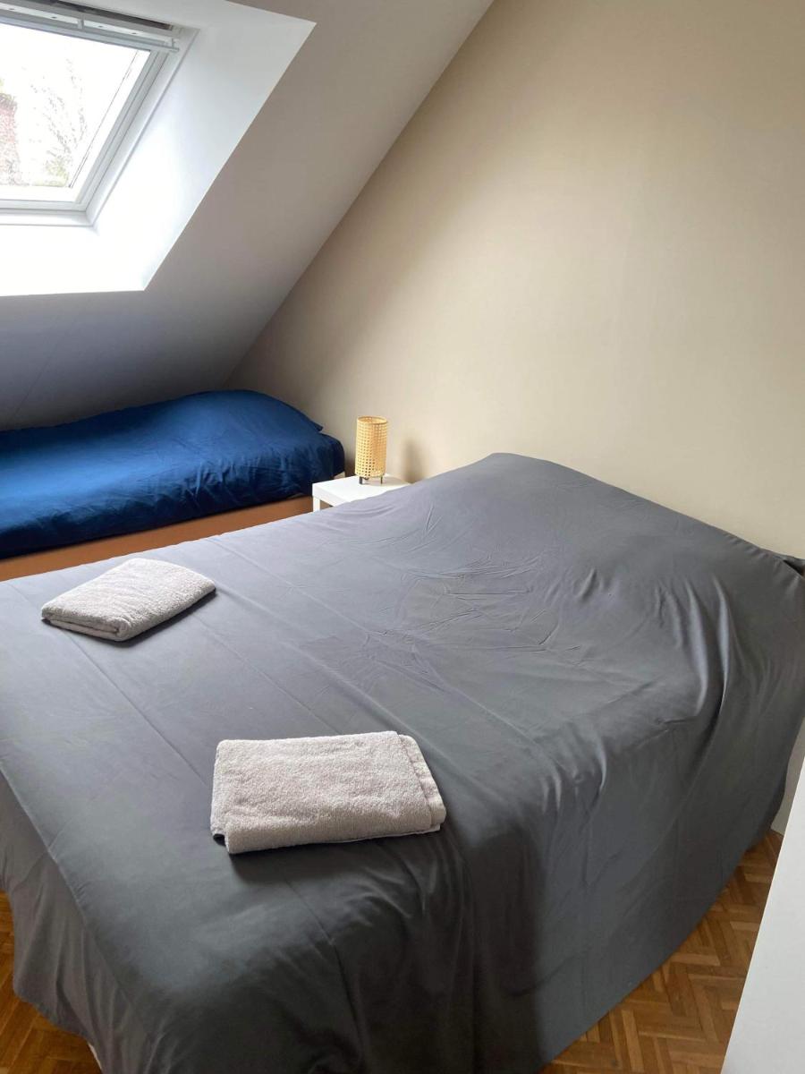 Eléonore, F2 en duplex avec cour commune et proche de la mer, 3 - Housity