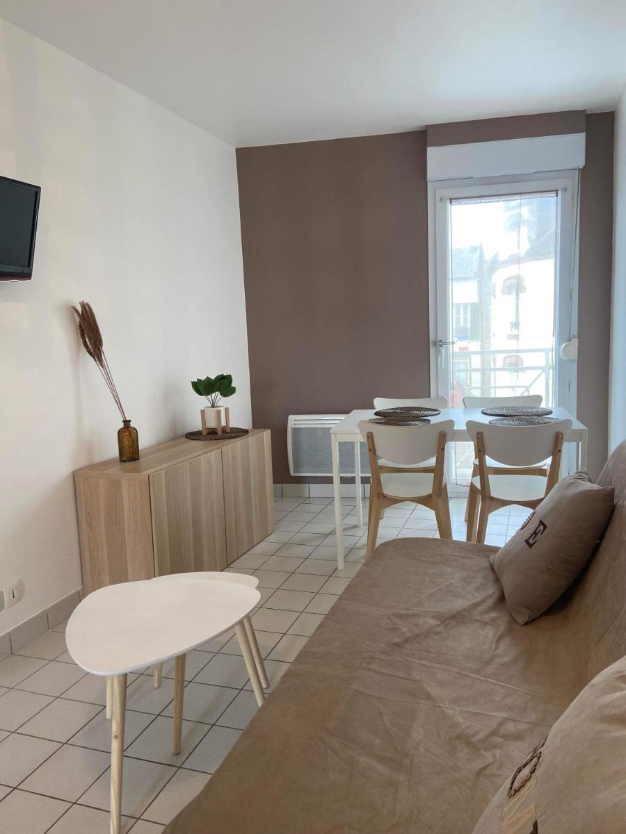 Eléonore, F2 en duplex avec cour commune et proche de la mer, 3 - Housity