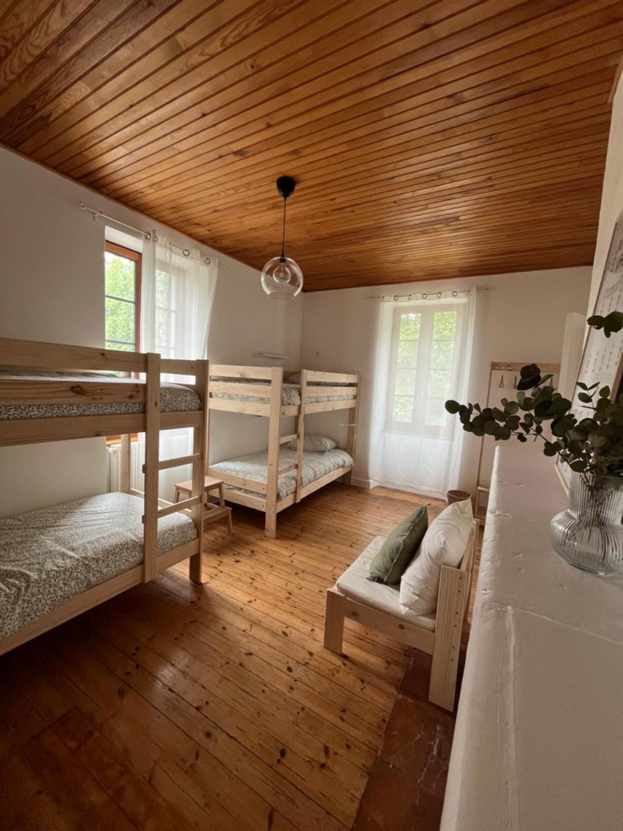 Gîte le Coup de Pompe Ecluse 47 - Housity