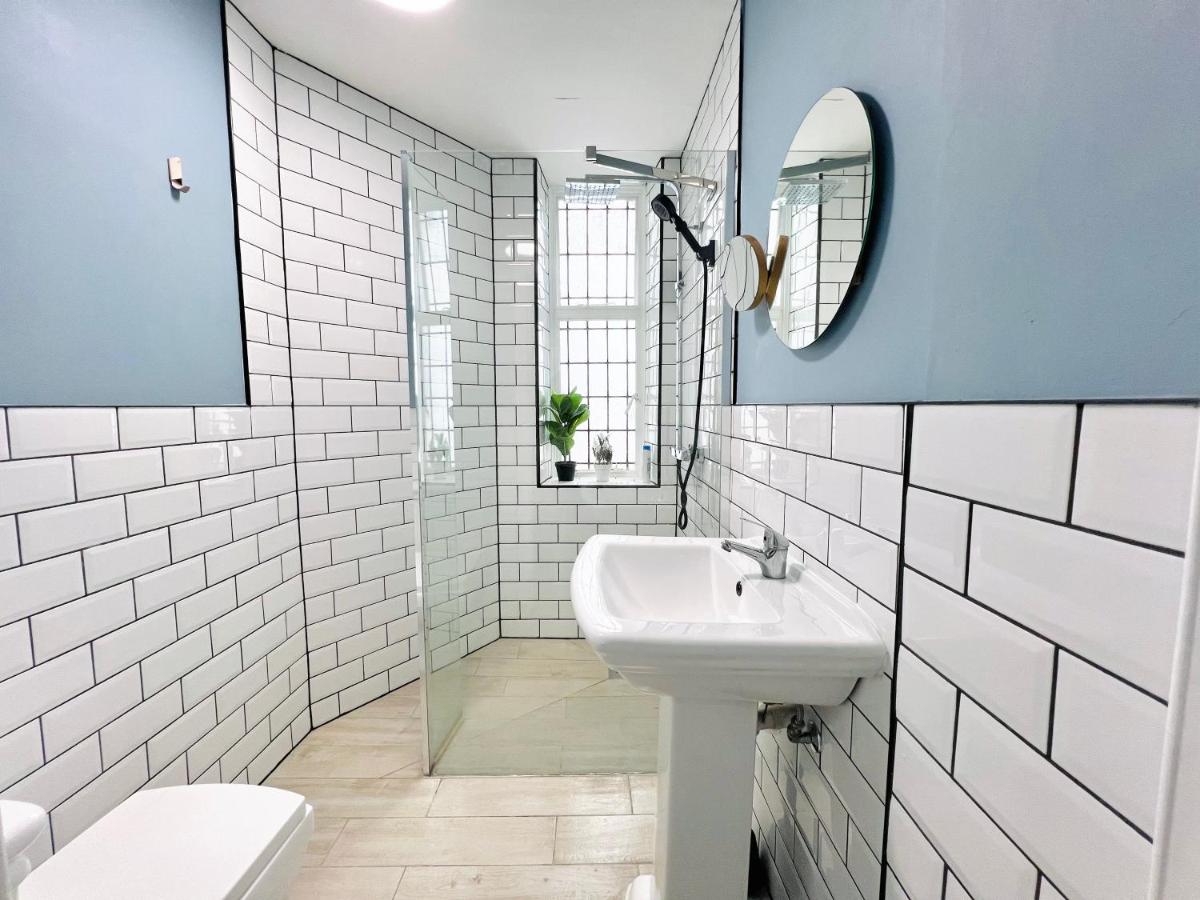 Luxury Mansion Hyde Park - Housity