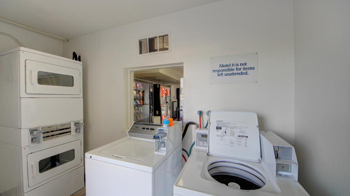 Motel 6-Wichita, KS - AIRPORT - Housity