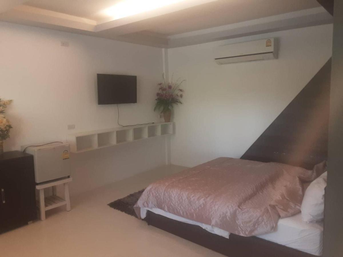 บ้านเฮารีสอร์ท - Housity
