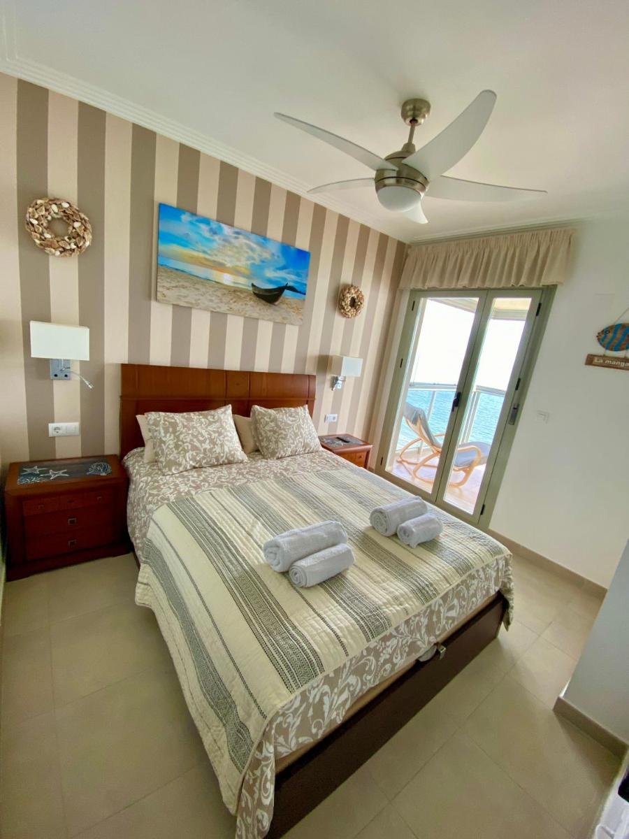 Beach Apartment La Manga - Housity
