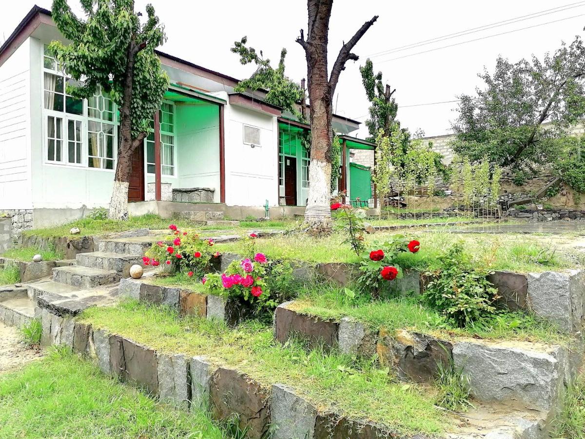 Cherry Garden Terrace Hotel & Restaurant - Housity
