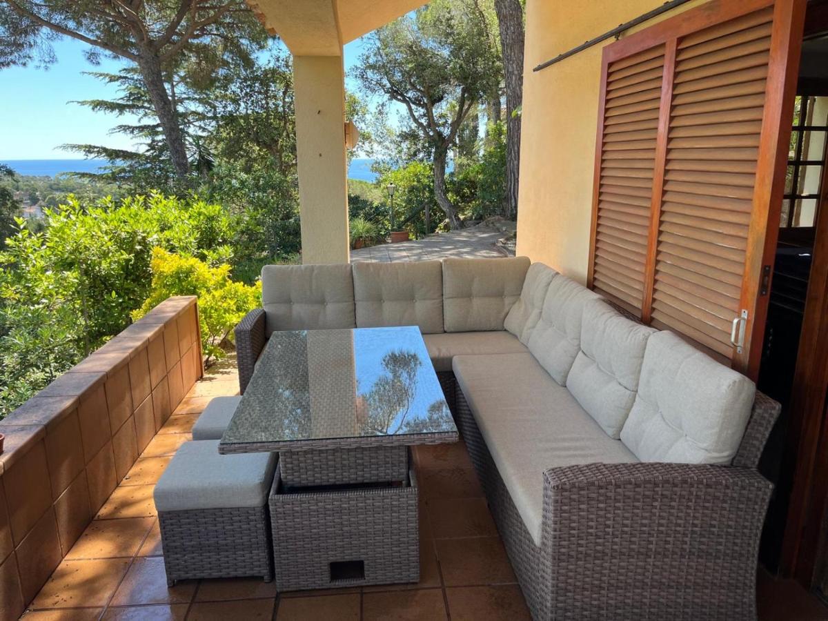 Villa in Tossa de Mar (Santa María de Llorell) - Housity
