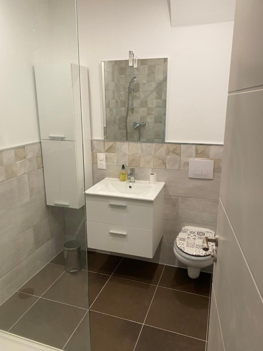 Appartement climatisé SETE - Rue MONTMORENCY - Hizvo