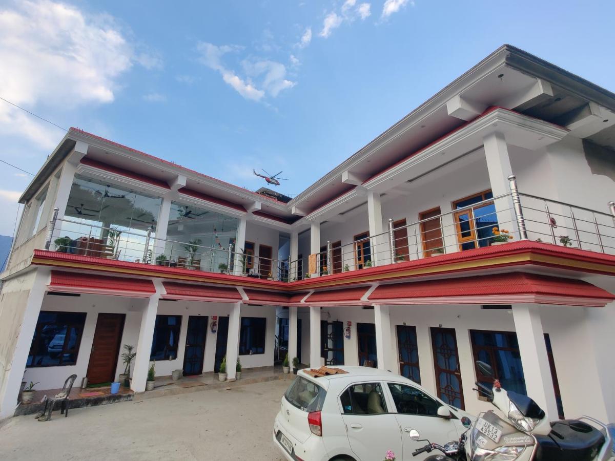 Shiv Vilas palace - Housity