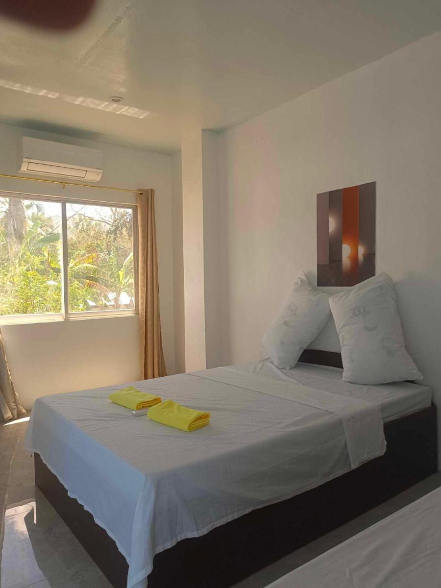WARM Tourist Inn - Housity
