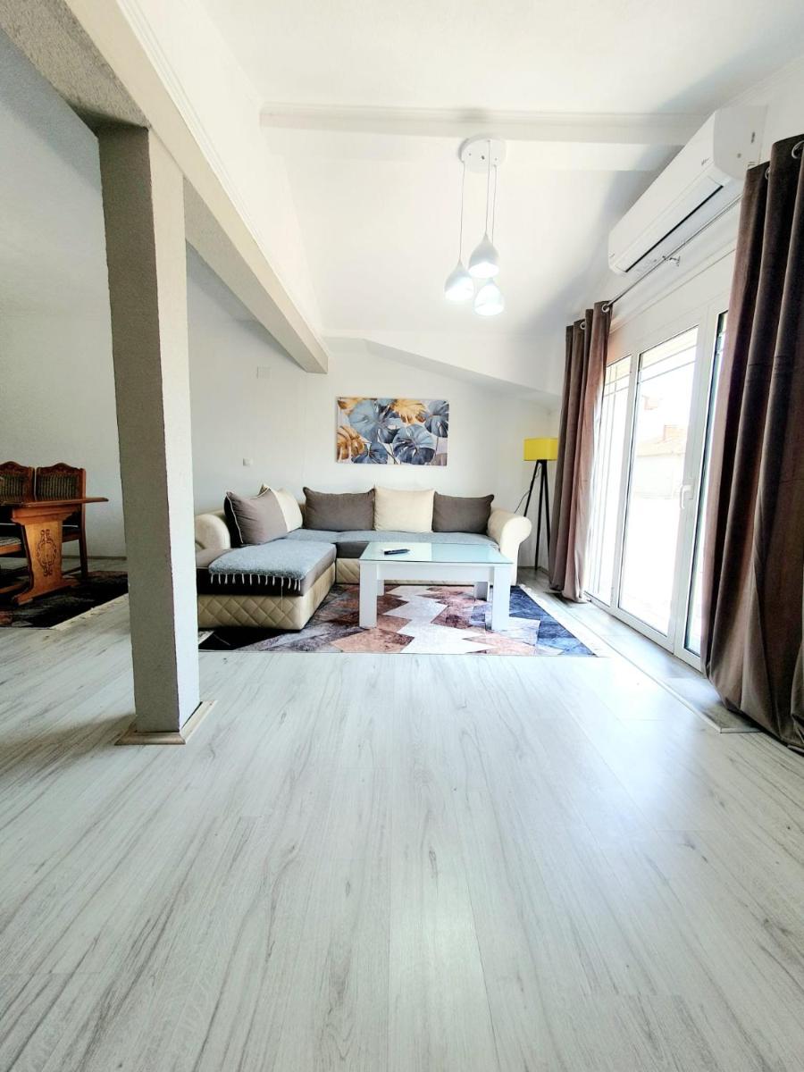 Eftimija Apartments - Housity