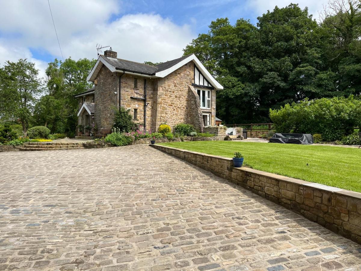 Picket Post House Bed & Breakfast - Housity