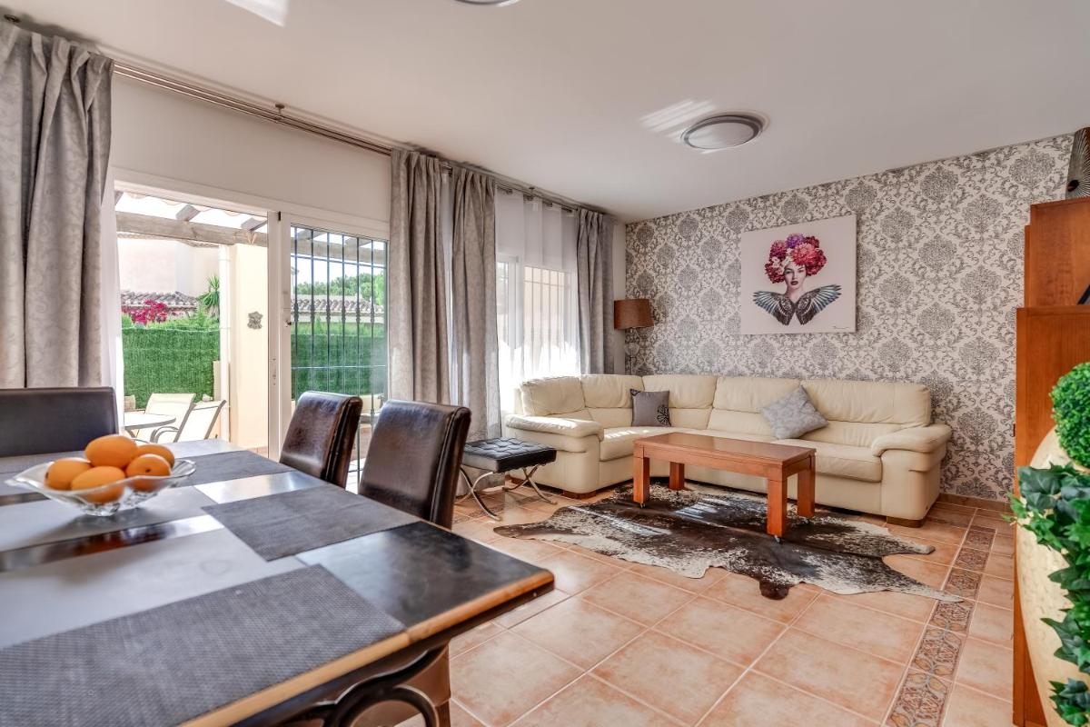 Casa Los Jarales - Housity