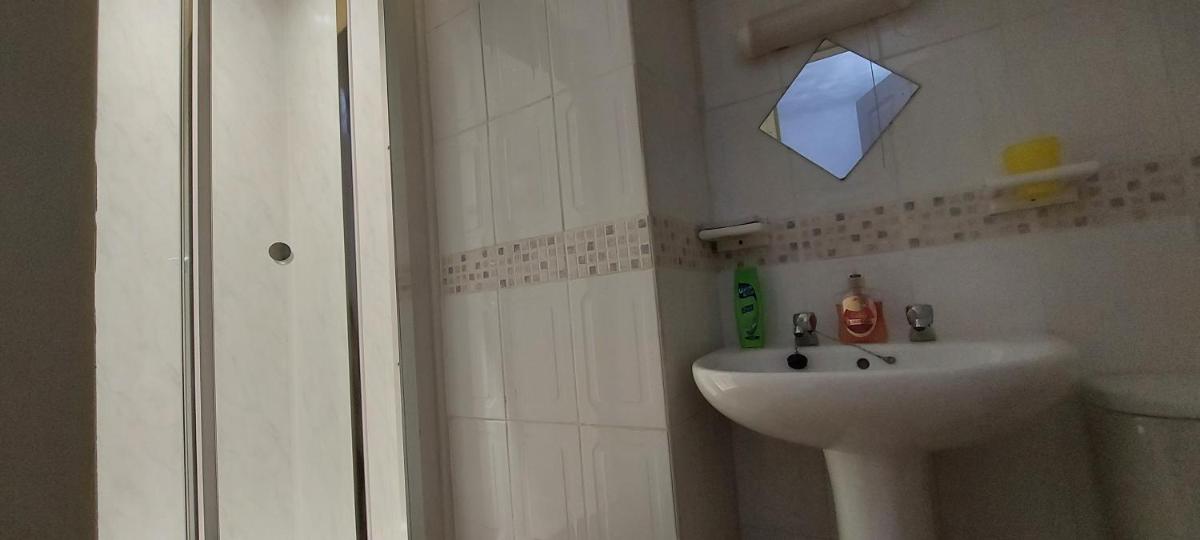 Daffodil Guest House - Housity