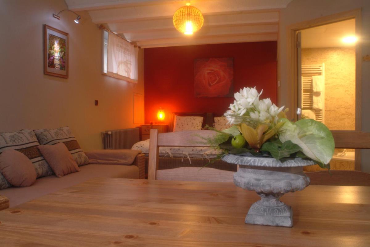 Absolute Home - Housity