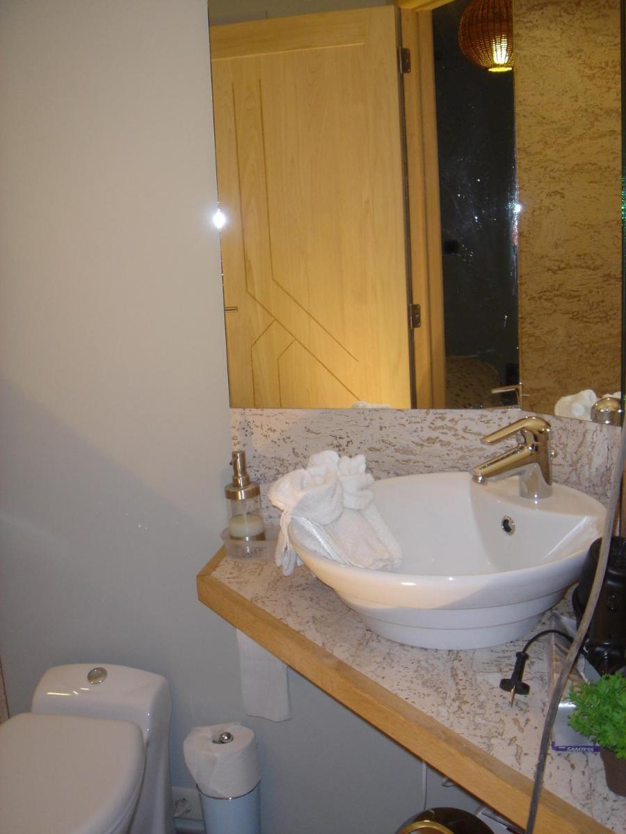 Absolute Home - Housity