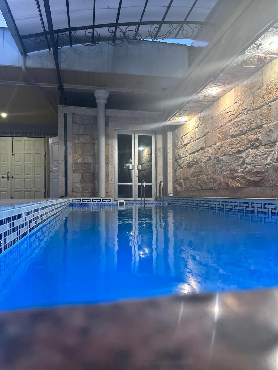 Suitetrails - Prestige Terrace Hotel