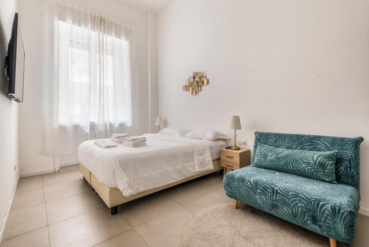 Brand New Milano 5 PAX WIFI Corso Sempione - Housity
