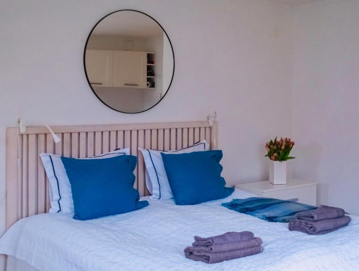 Lovely studio in the citycenter of Sigtuna - Housity