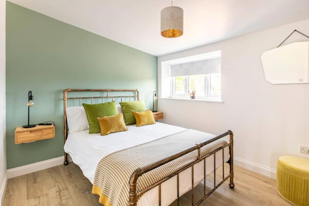 Willow View at Richborough Farm - Housity