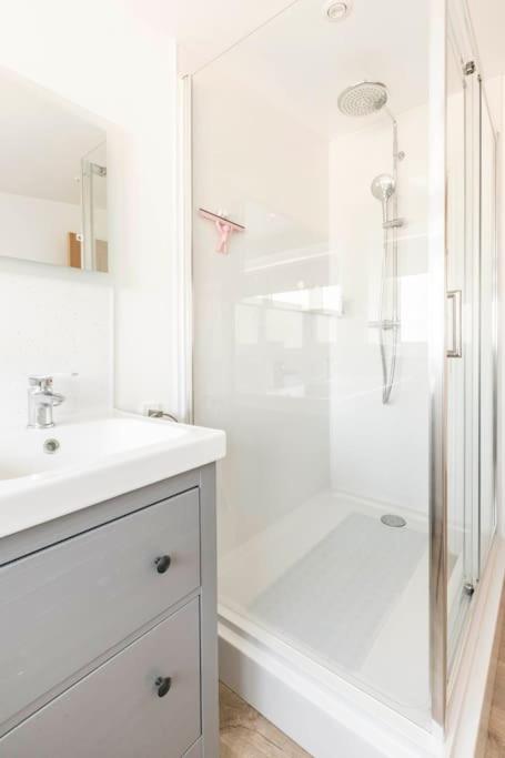 Willow View at Richborough Farm - Housity