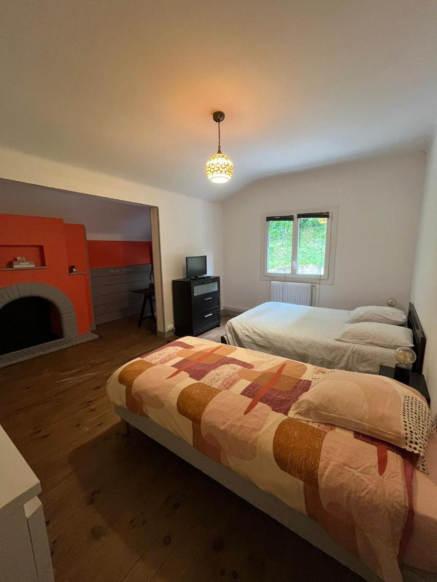 AU PETIT CHENE - Housity