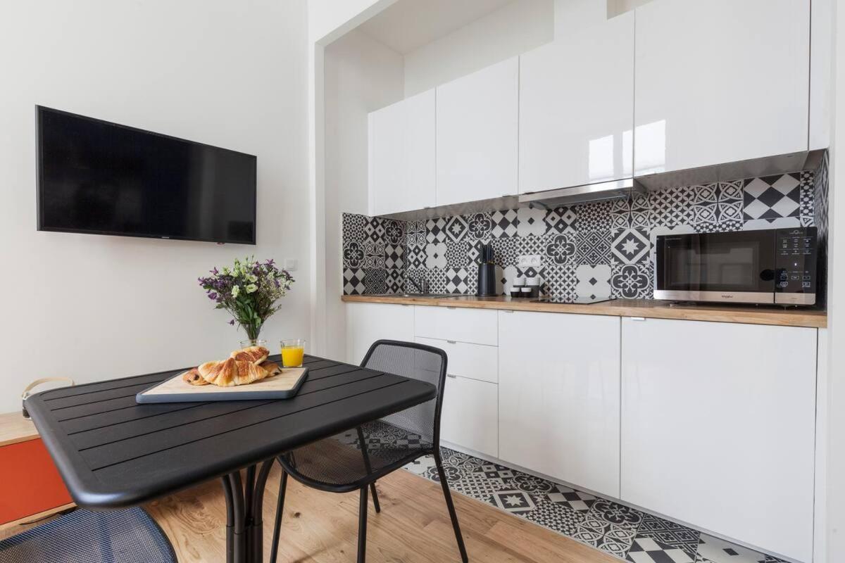 Paris center - Stylish Apt in Le Marais, 4pax - Housity