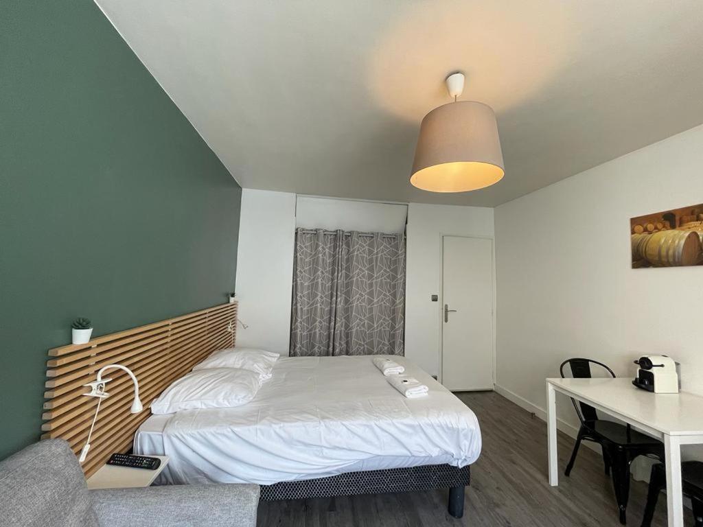 Quartier St Genes - Housity