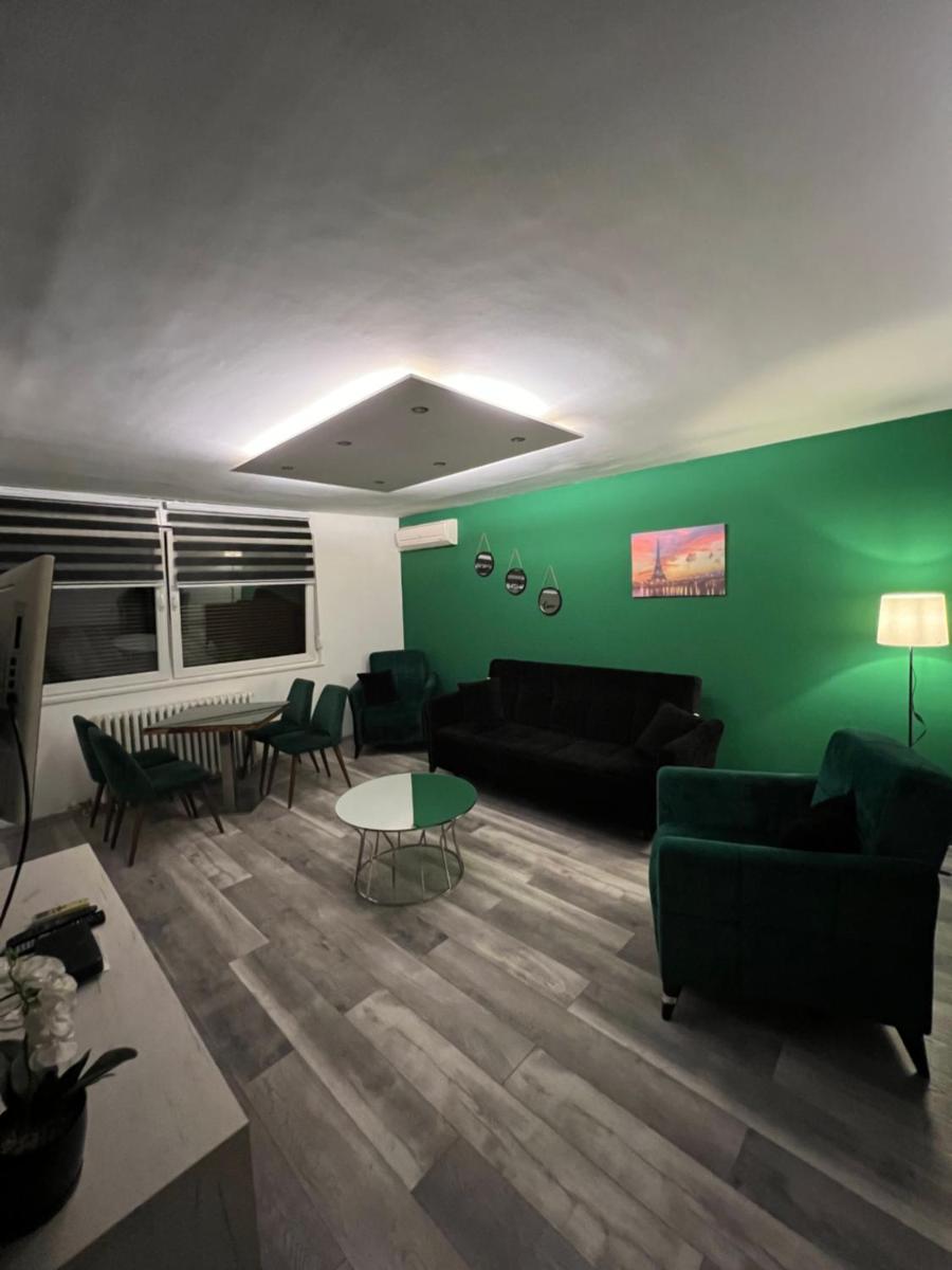 Apartman OMAR stan na dan besplatan parking Sarajevo - Housity