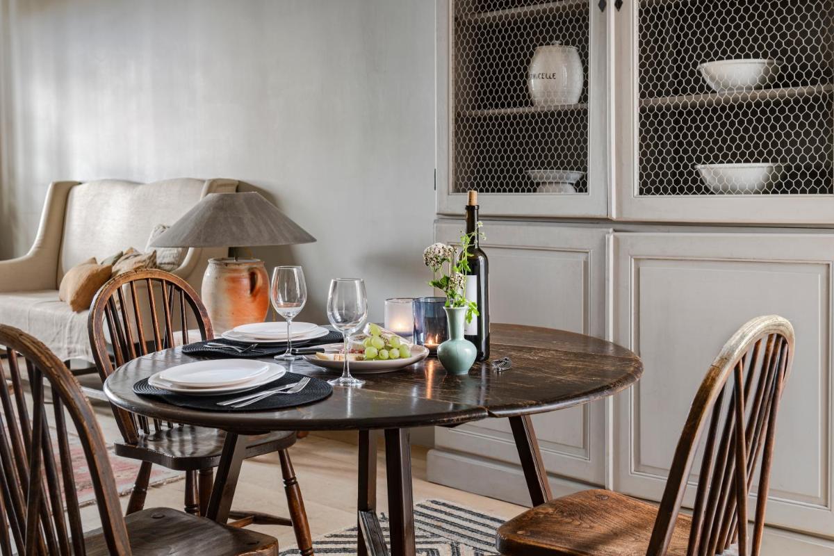 Guesthouse Aubrey - Charming Cottage in the Heart of Bruges - Housity