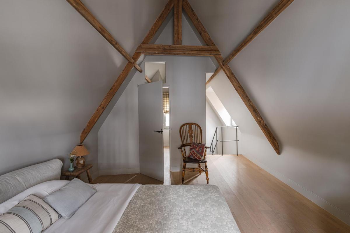 Guesthouse Aubrey - Charming Cottage in the Heart of Bruges - Housity