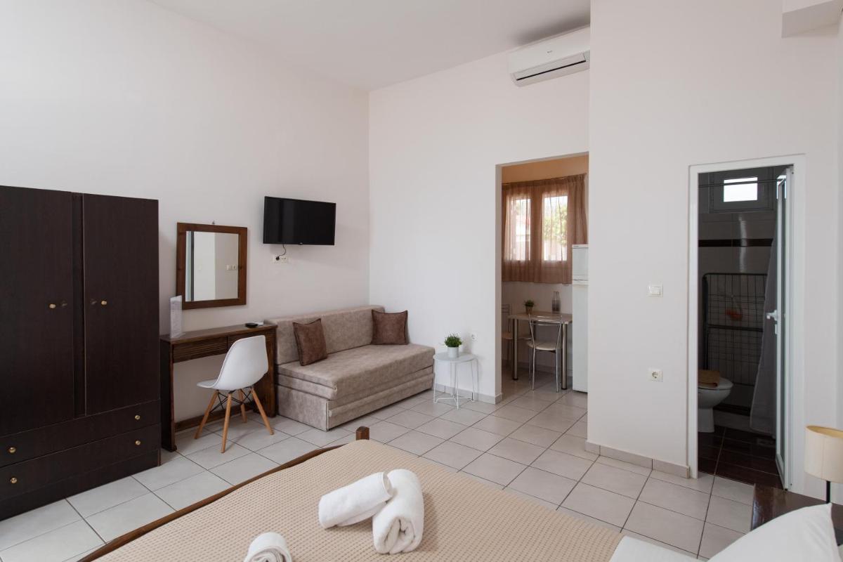 Nikolatos Apartments - Housity