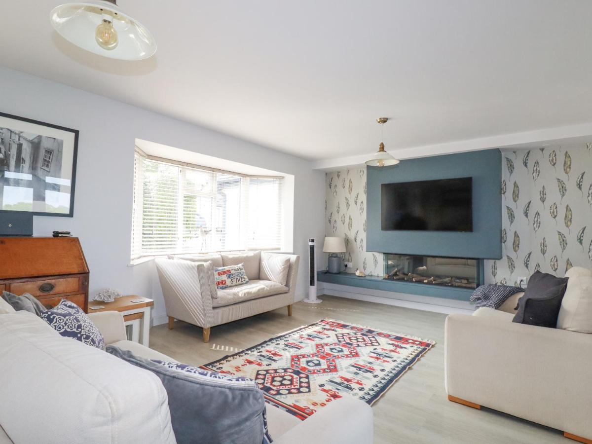 Trenant View - Housity