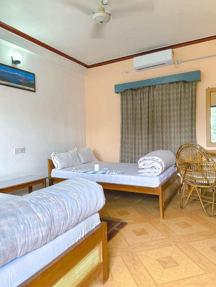 Hotel Mountain View - Lakeside Pokhara - Housity