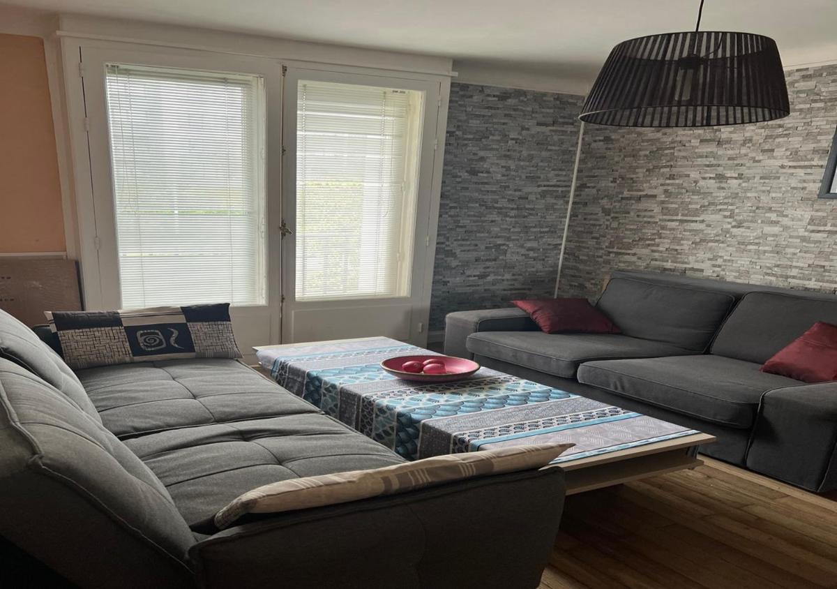 Ntes Rezé 3P Box gratuit 1 à 6 pers Linge fourni - Housity