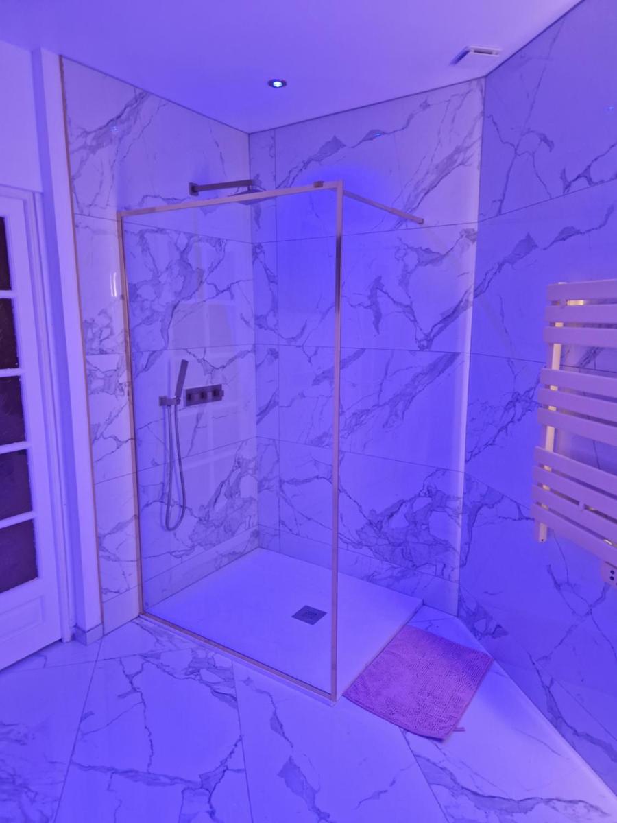 Maison Chic avec jacuzzi Nogent sur Oise YaoSpa60 - Housity