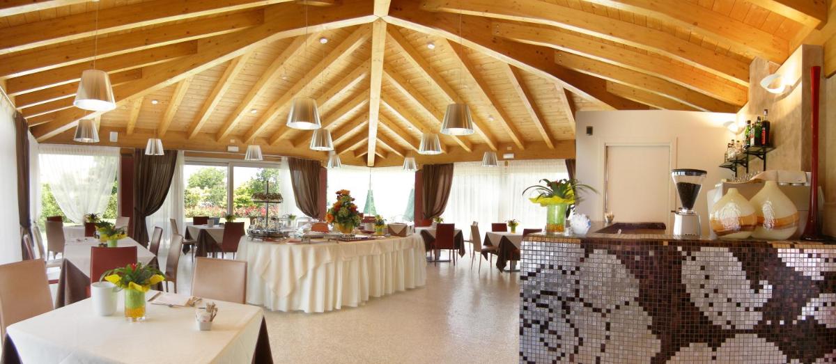 Relais Villa Annamaria Bed end Breakfast - Housity