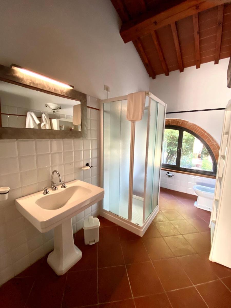 Tenuta Lupinari - Housity