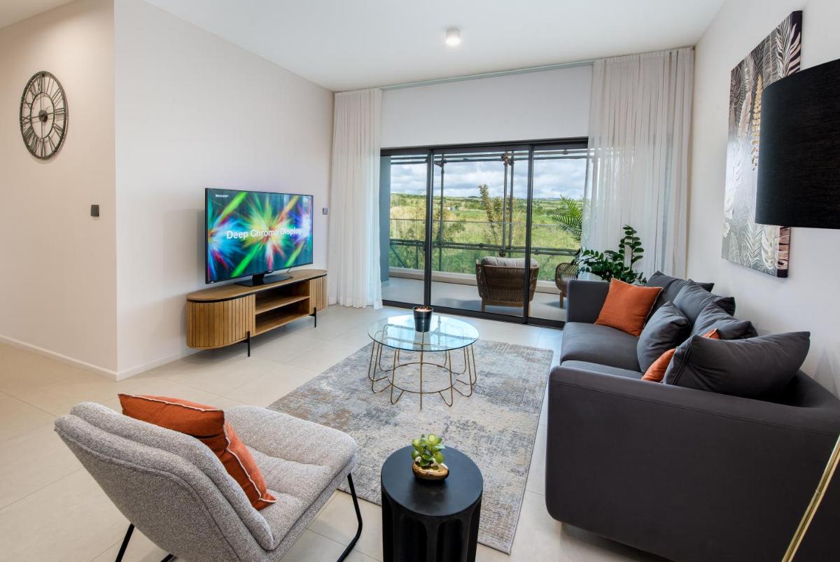Herb Haven Hotel - Housity