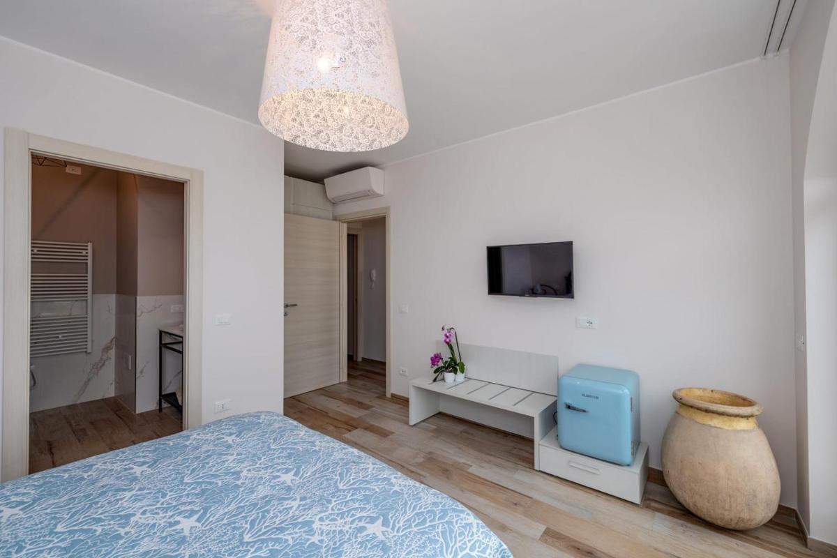 Mirto Blu - Housity