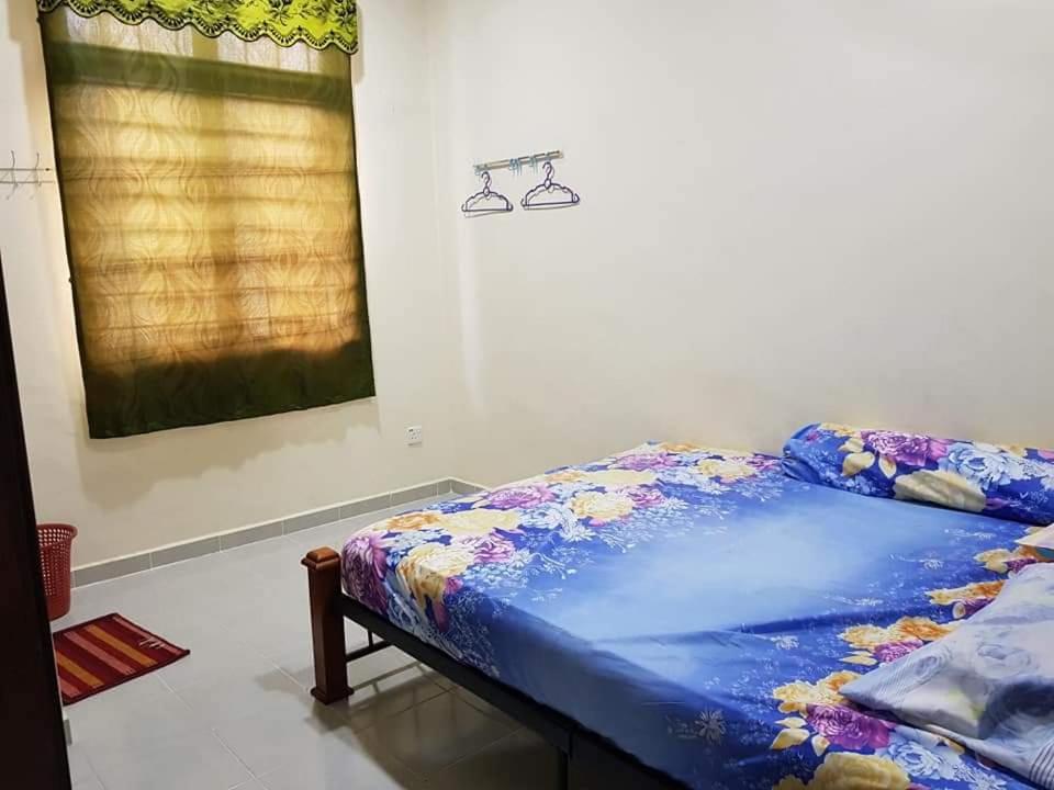 NIK-WAN Homestay - Housity