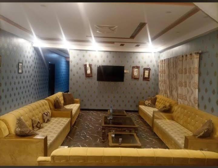 The Nobel Hotel - Housity