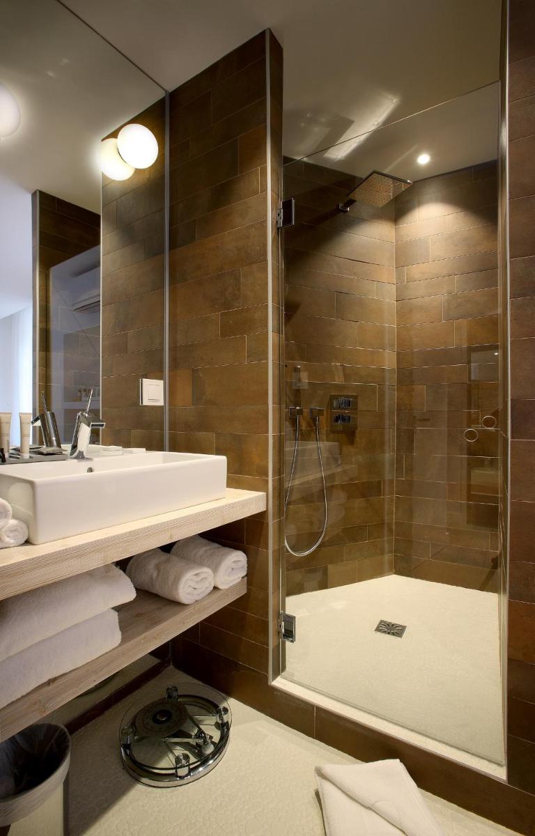 Salle de bains dans l'établissement Petit Hôtel Confidentiel