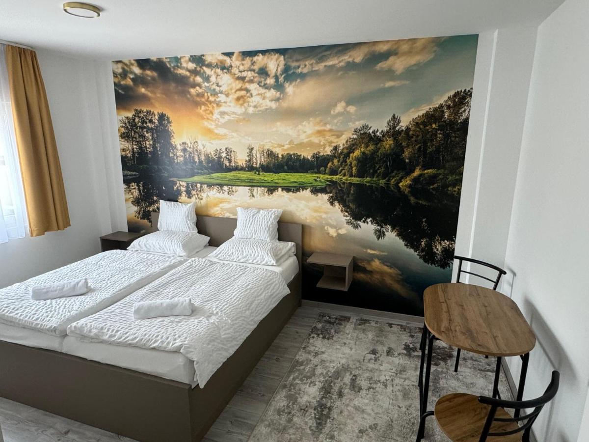 Pótkerék Motel - Housity