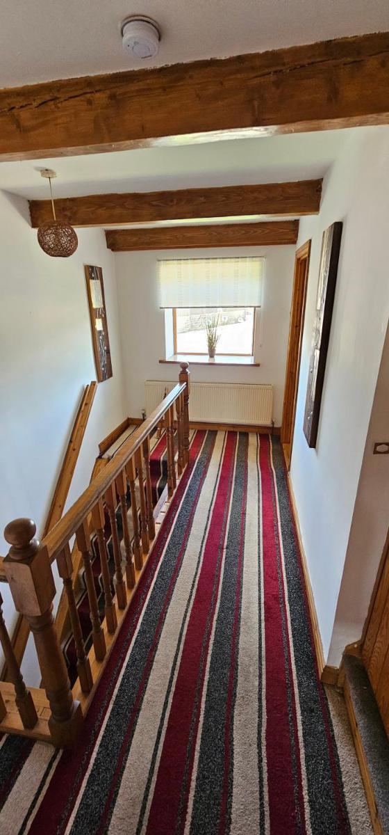 Delightful space-view farmhouse Astronauts Lodge - Housity