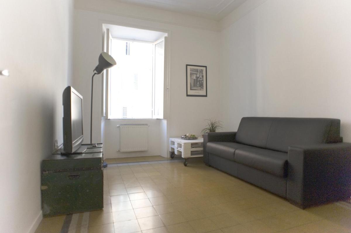 Domus Farnese - Housity