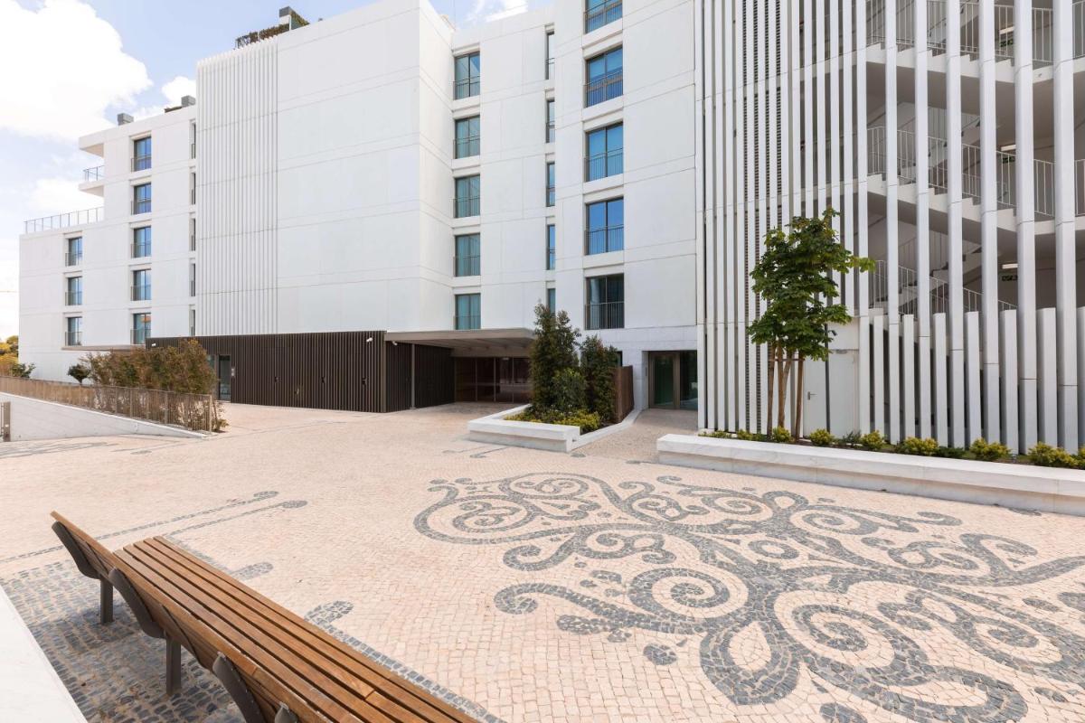 O edifício onde o hotel está situado
