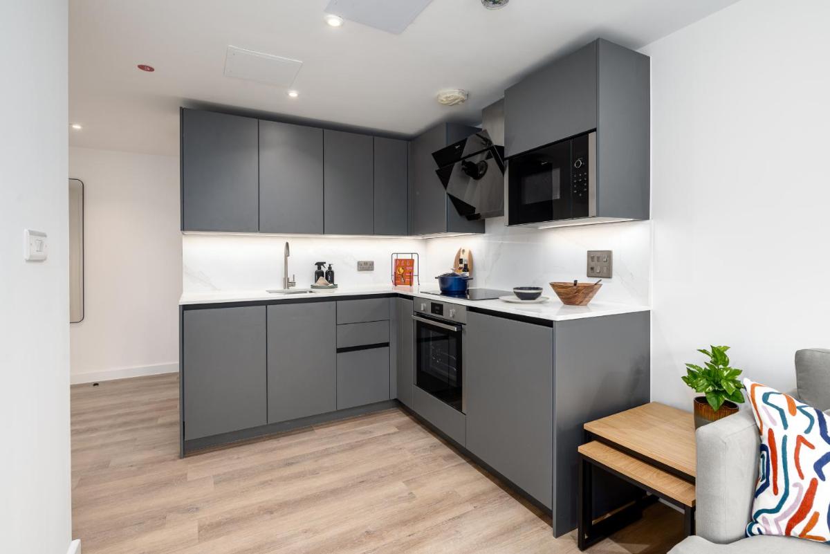 48 Park Street - Housity