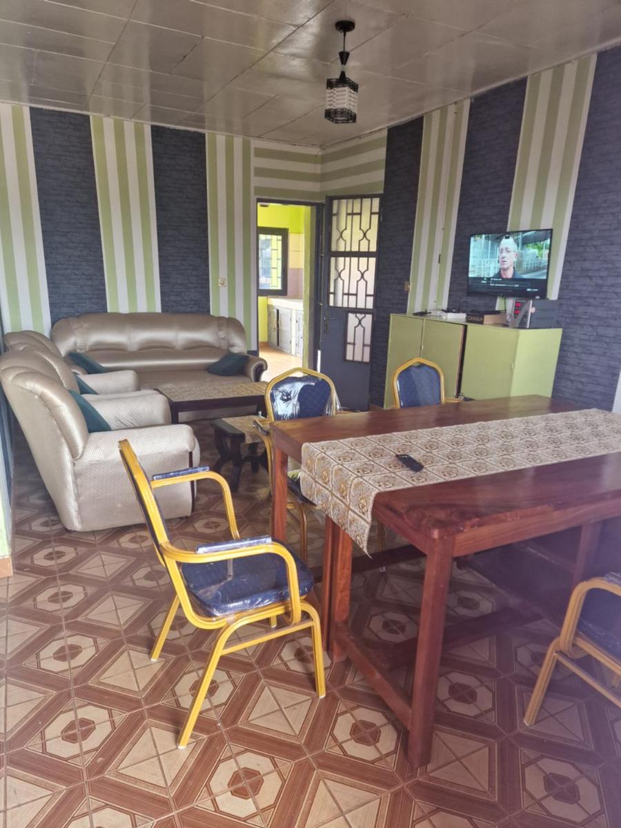 Bel Appartement 2 chambres meublé à Bafoussam - Housity