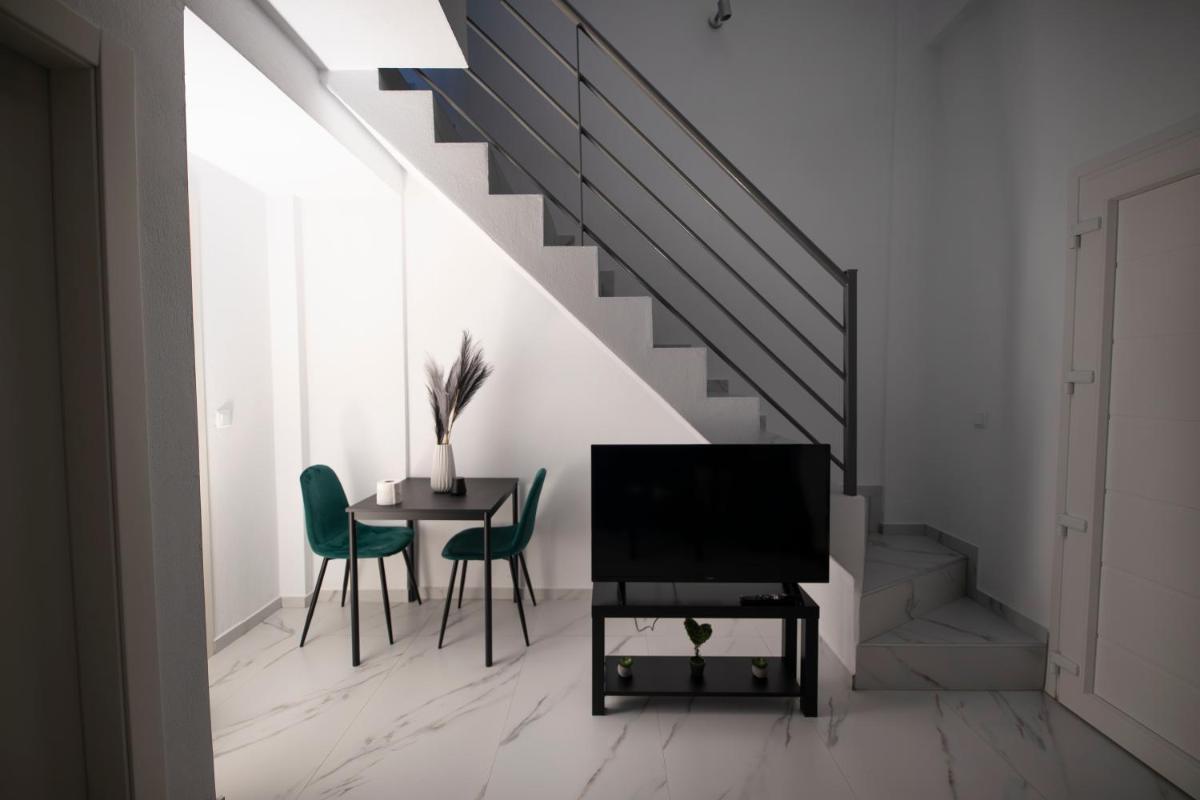 Suitetrails - E&S Balaska Apartments