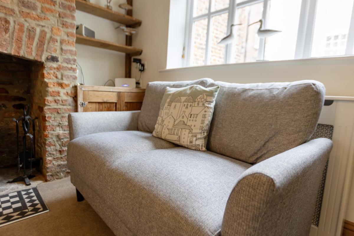 Farndale Cottage - Housity