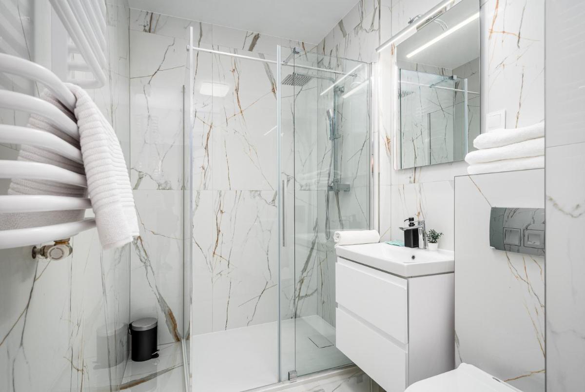 Warsaw Modern Stay - Housity
